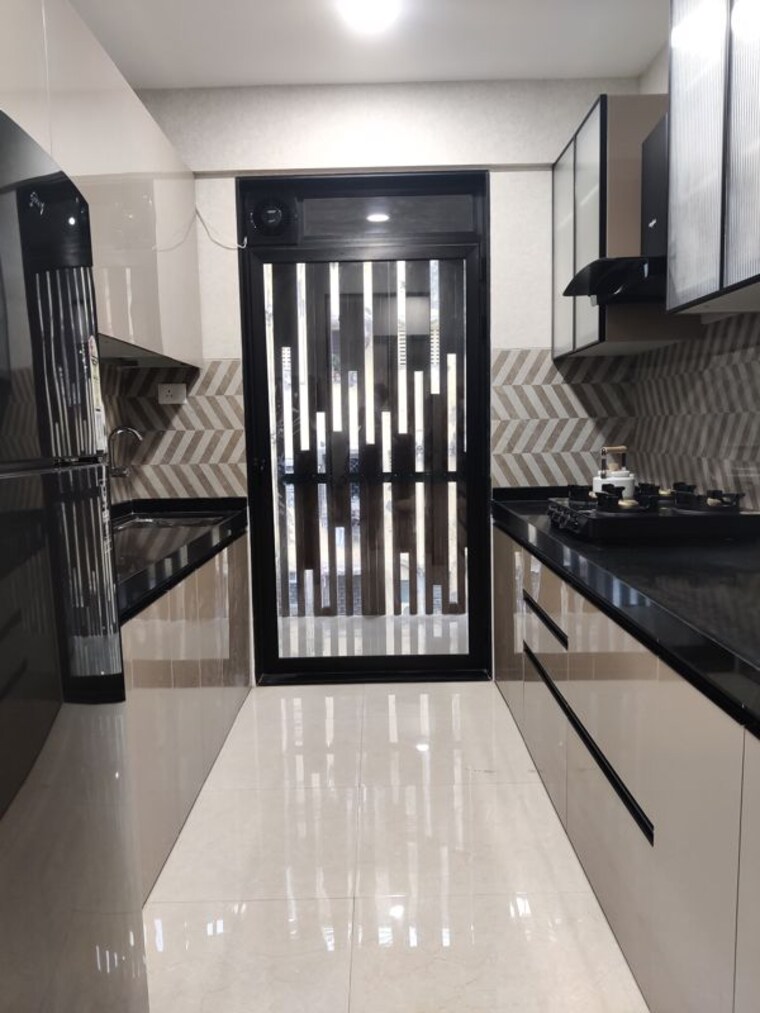 Kitchen, atul-wallace-fortuna 3 Bedroom 1600 Sq.Ft. Apartment In Mazgaon Mumbai 9864237