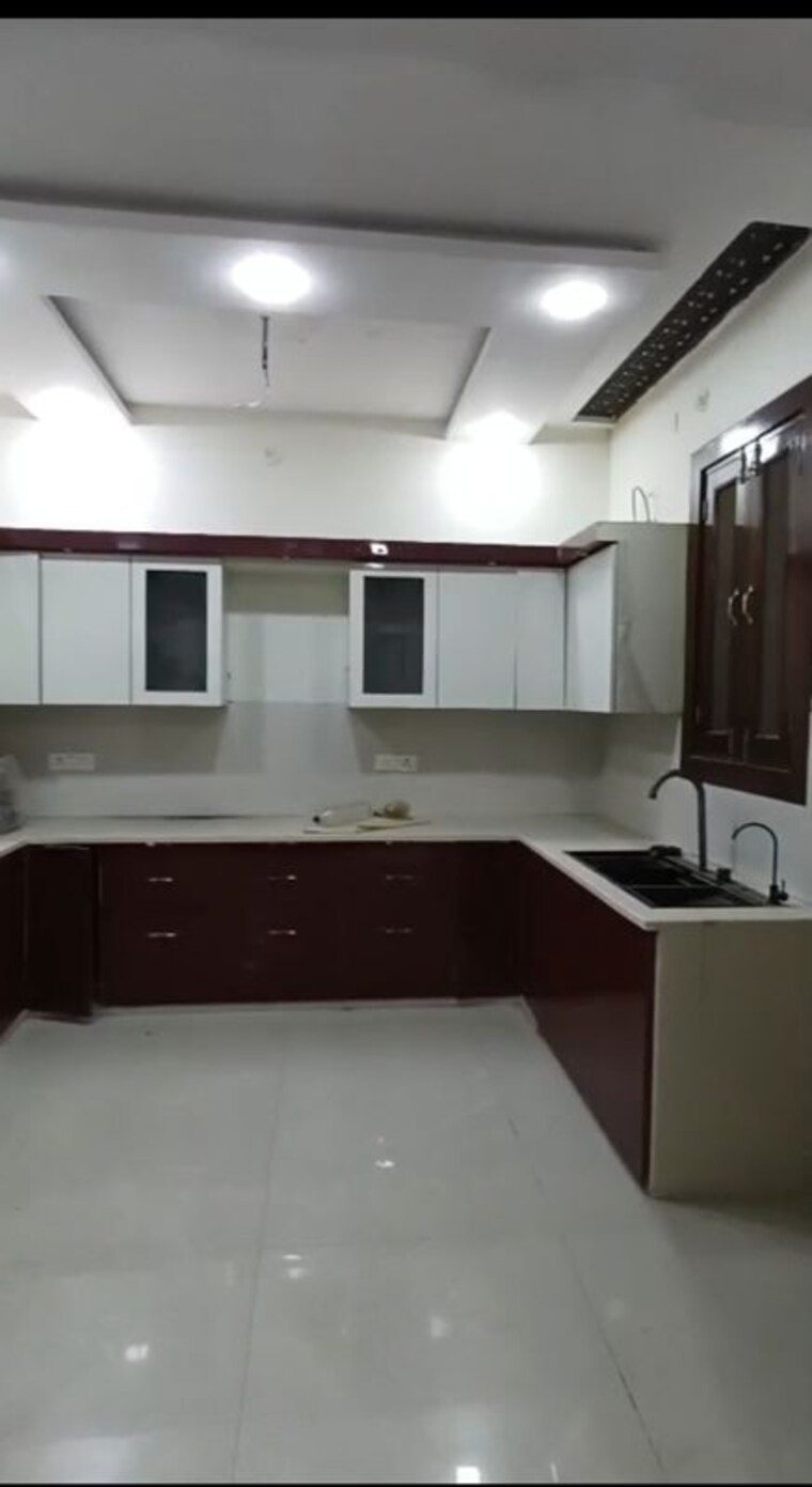 Kitchen, pallavpuram 5 Bedroom 143 Sq.Yd. Independent House In Pallavpuram Meerut 9864238