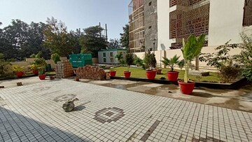 5 BHK Apartment – Exterior View View at Sector 52 - for Rent