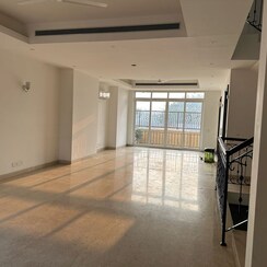 4 BHK + Servant Room Villa For Sale in Emaar Marbella