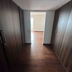 Room in 4 BHK Villa at Emaar Marbella, Sector 66 – for Sale