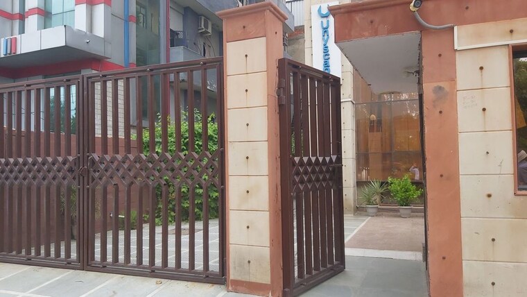 Exterior View, klj-noida-one Commercial Office Space 1650 Sq.Ft. In Sector 62 Noida 9864262