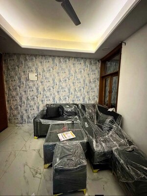 Parking in 1 BHK Independent House at Gomti Nagar – for Rent