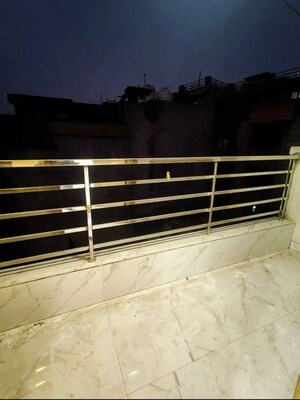 Balcony in 1 BHK Independent House at Gomti Nagar – for Rent