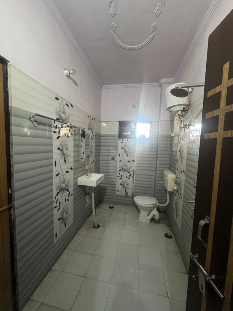 Bathroom, chinhat 2 Bedroom 1112 Sq.Ft. Independent House In Chinhat Lucknow 9864270