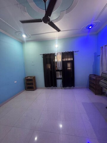 Living Room in 2 BHK Independent House at Chinhat – for Rent