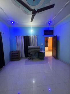2 BHK + Pooja Room Independent House For Rent in Chinhat