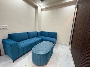 Master Bedroom in 1 BHK Builder Floor at Sector 52 – for Rent
