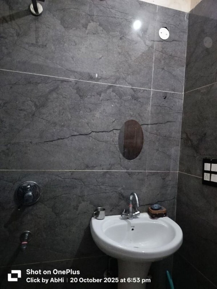 Bathroom, sector 123 2 Bedroom 104 Sq.Yd. Apartment In Sector 123 Mohali 9864279