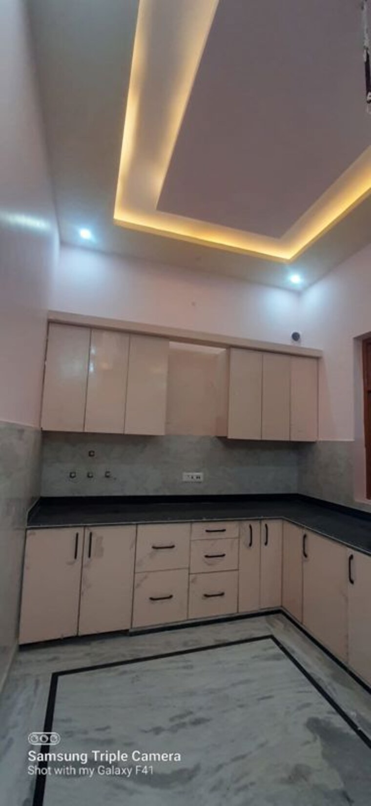 Kitchen, ganga nagar 3 Bedroom 130 Sq.Yd. Independent House In Ganga Nagar Meerut 9864284