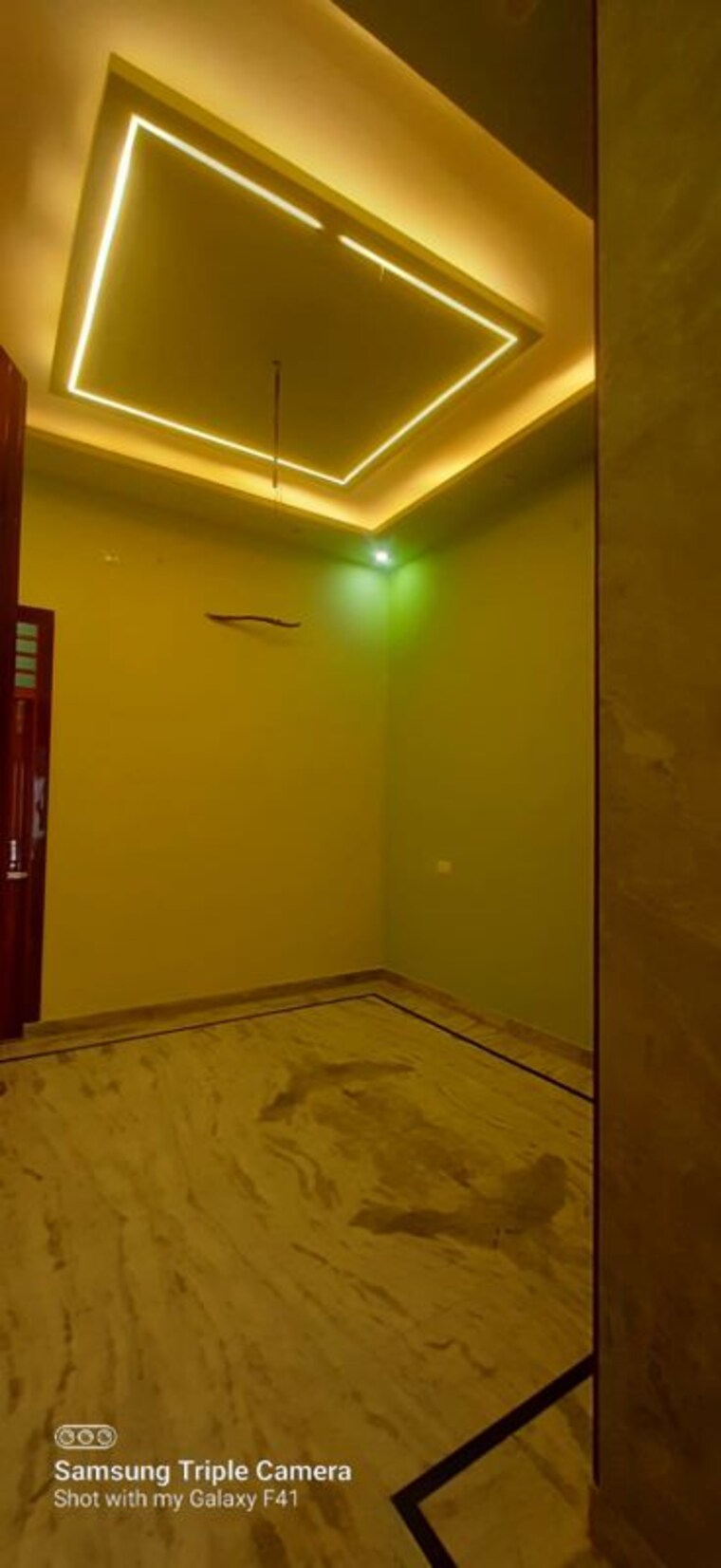 Room, ganga nagar 3 Bedroom 130 Sq.Yd. Independent House In Ganga Nagar Meerut 9864284