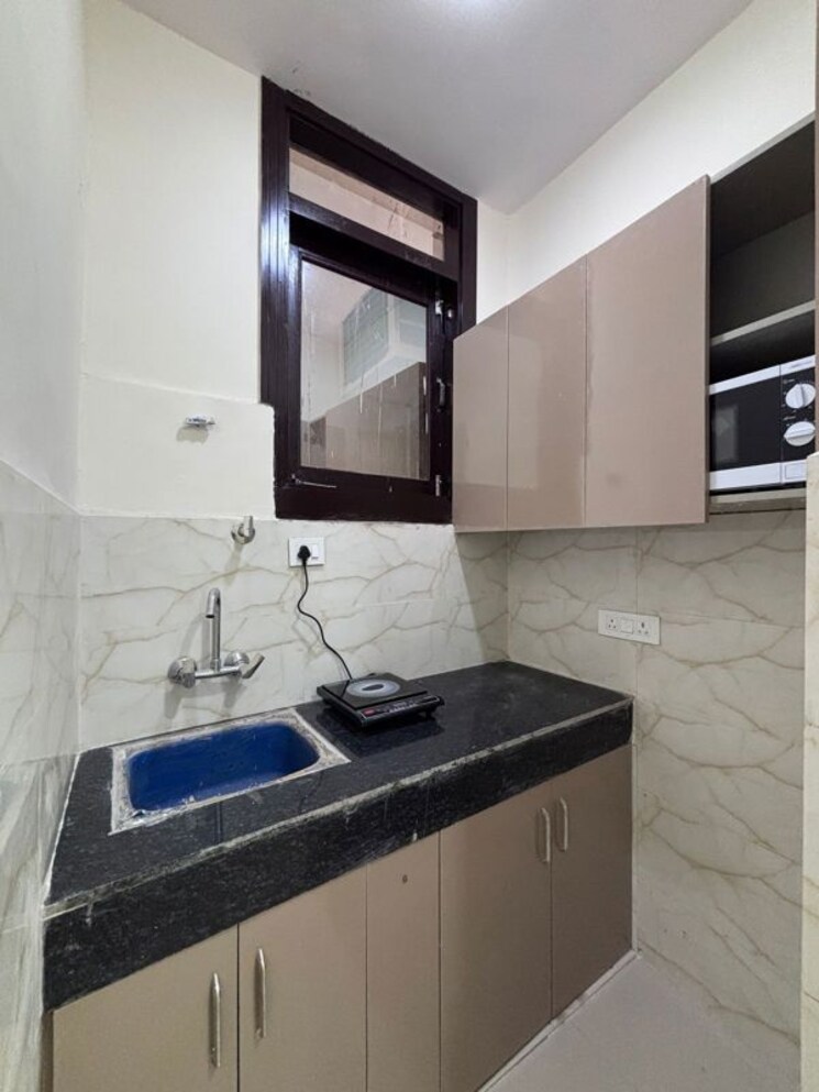 Kitchen, dlf-pink-town-house 1 RK 750 Sq.Ft. Builder Floor In Dlf City Phase 3 Gurgaon 9864288