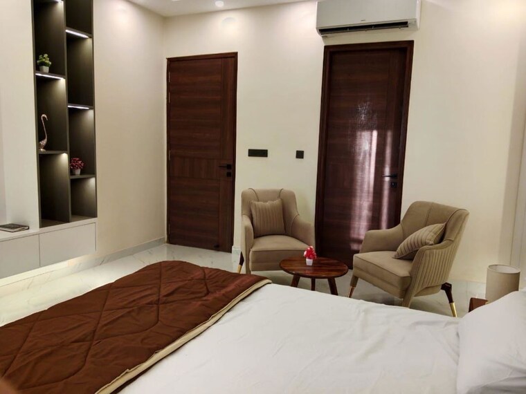 Bedroom, dlf-pink-town-house 1 RK 750 Sq.Ft. Builder Floor In Dlf City Phase 3 Gurgaon 9864288