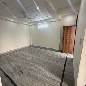 2.5 BHK Builder Floor For Rent in Sector 63a