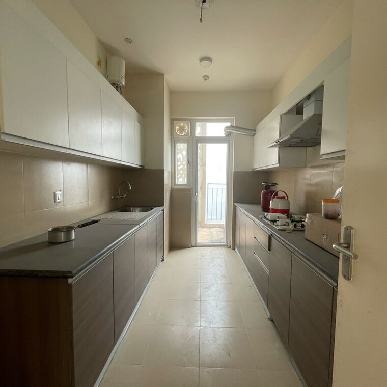 Kitchen, conscient-heritage-max 4 Bedroom 2775 Sq.Ft. Apartment In Sector 102 Gurgaon 9864297