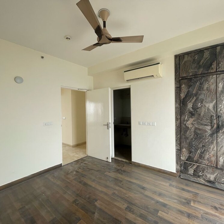 Room, conscient-heritage-max 4 Bedroom 2775 Sq.Ft. Apartment In Sector 102 Gurgaon 9864297