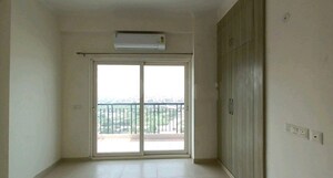 Room in 3 BHK Apartment at Apex Athena, Sector 75 – for Rent