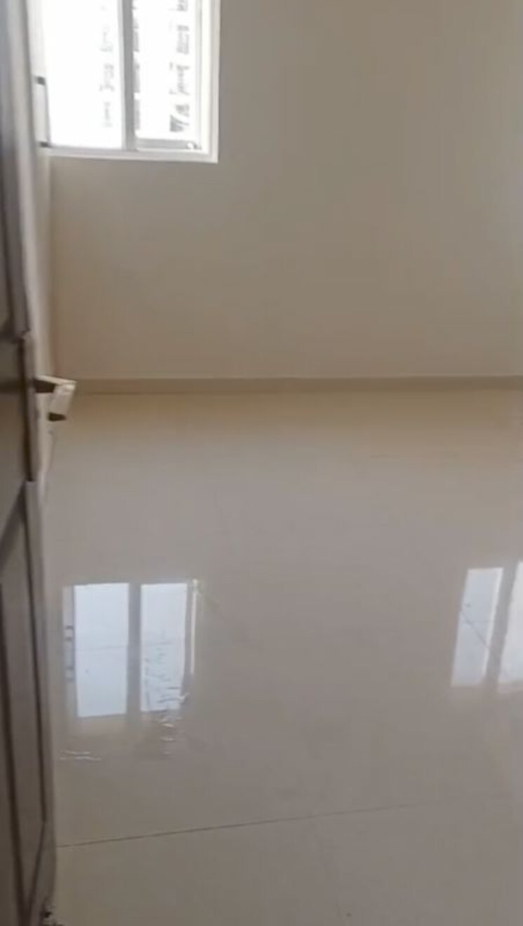 Room, dasnac-the-jewel 3 Bedroom 1525 Sq.Ft. Apartment In Sector 75 Noida 9864319