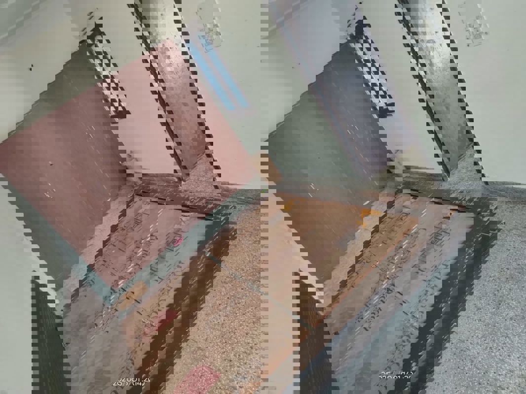 1 BHK Builder Floor For Rent in Laxmi Nagar