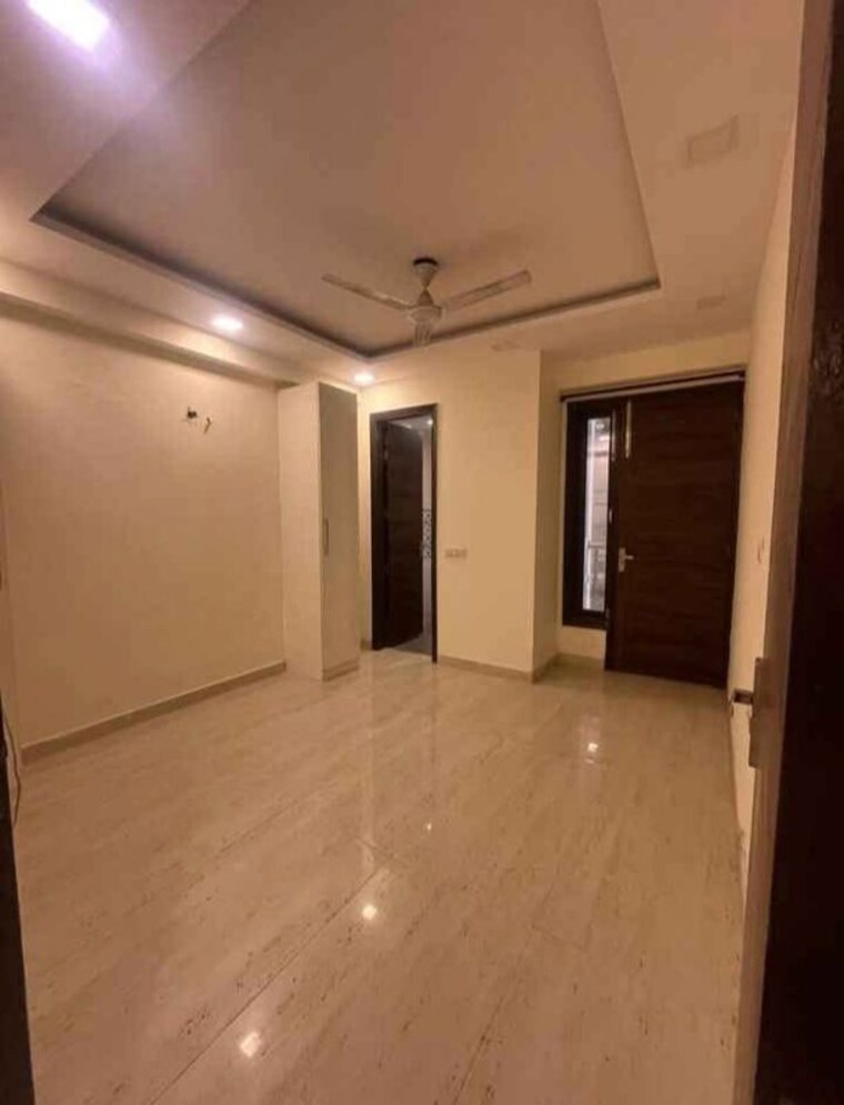 Room, chattarpur 3 Bedroom 1230 Sq.Ft. Apartment In Chattarpur Delhi 9864333