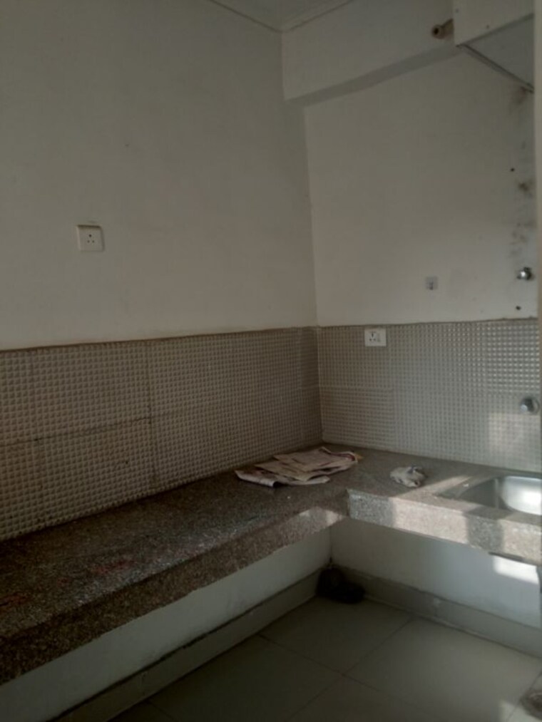 Kitchen, supertech-ecovillage-ii 2 Bedroom 890 Sq.Ft. Apartment In Sector 16b Greater Noida Greater Noida 9864340