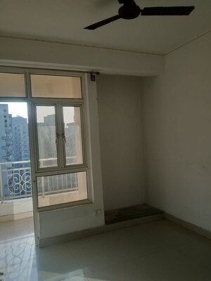 2 BHK Apartment For Rent in Supertech Ecovillage II, Sector 16b Greater Noida