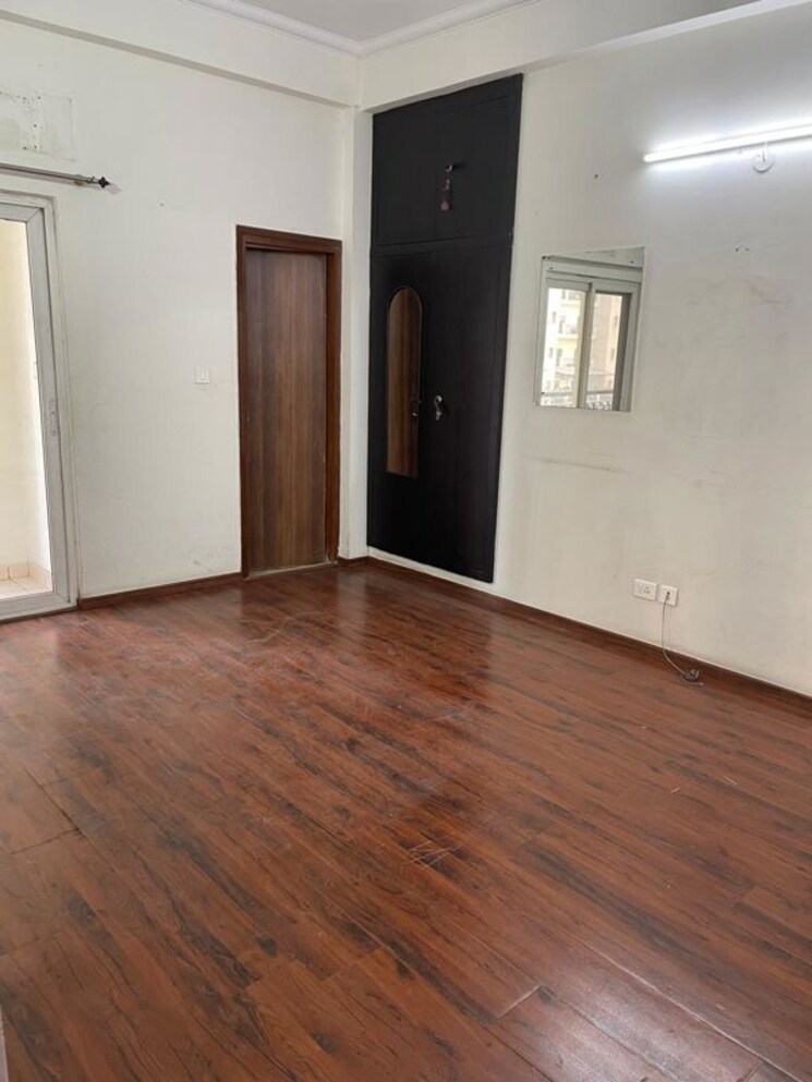 Room, sunshine-helios 4 Bedroom 2850 Sq.Ft. Apartment In Sector 78 Noida 9864349