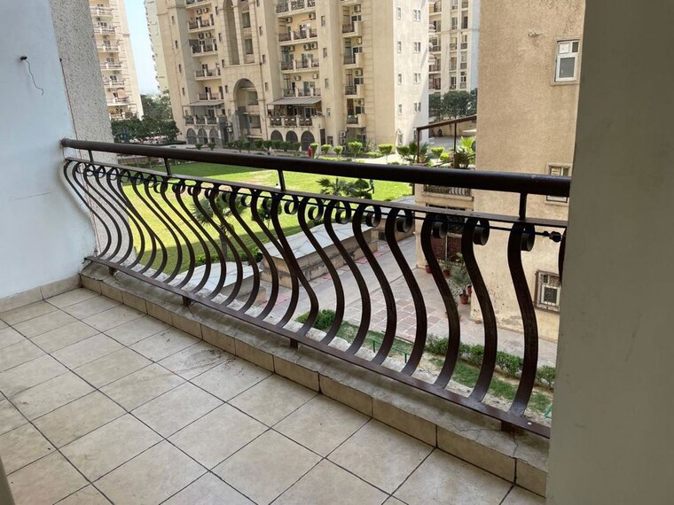 Balcony, sunshine-helios 4 Bedroom 2850 Sq.Ft. Apartment In Sector 78 Noida 9864349