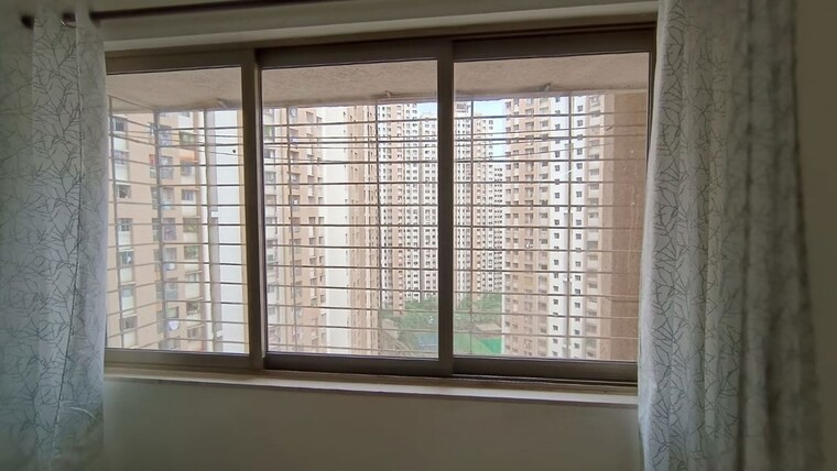 Room, lodha-splendora 2.5 Bedroom 871 Sq.Ft. Apartment In Ghodbunder Road Thane 9864363
