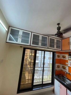 Furnished Amenities in 2 BHK Apartment at Nivara Deepanjali CHSL, Vile Parle East – for Rent