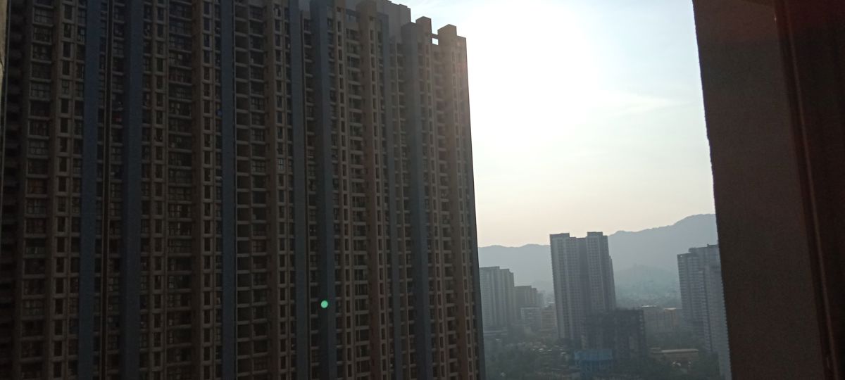 2 BHK 600 Sq.Ft. Apartment in Raymond Ten X Vibes