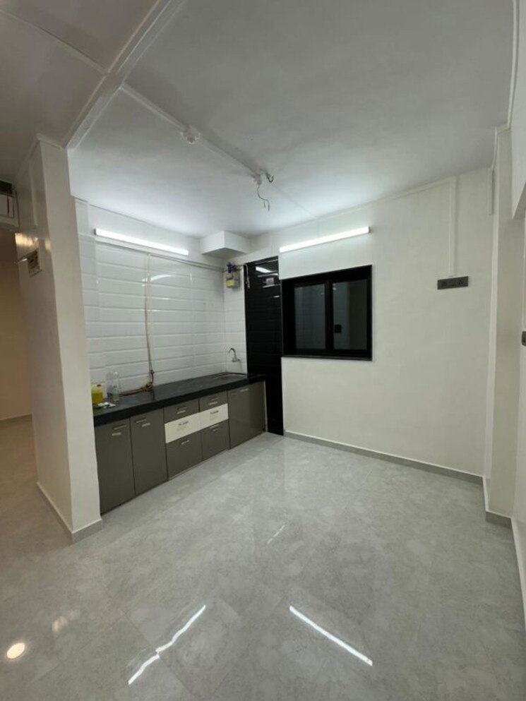 Living Room, andheri west 1 Bedroom 500 Sq.Ft. Apartment In Andheri West Mumbai 9864380