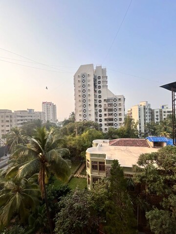 1 BHK Apartment – Exterior View View at Andheri West - for Rent