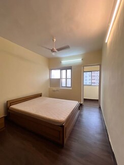 1 BHK + Study Room,Store Room Apartment For Rent in Andheri West
