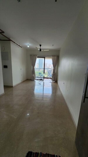 2 BHK Apartment For Rent in Kalpataru Paramount, Kapur Bawdi