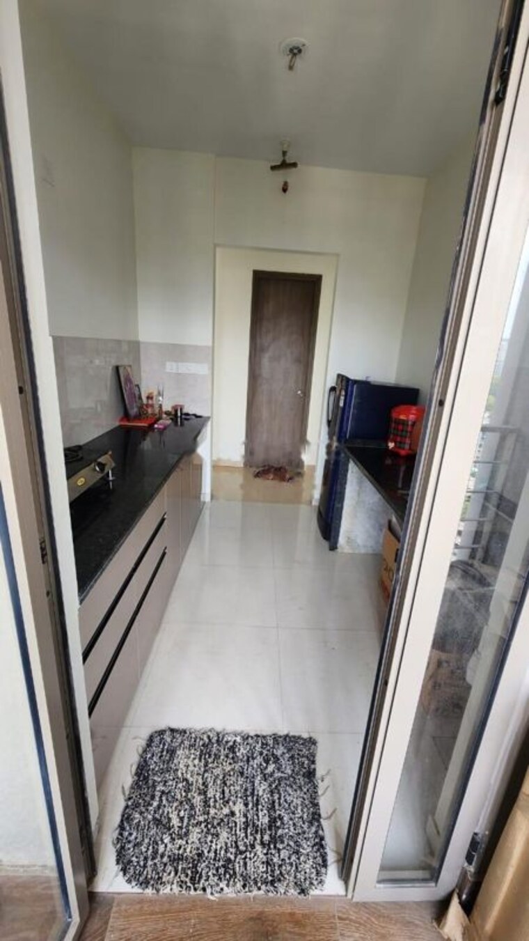 Balcony, kalpataru-paramount 2 Bedroom 712 Sq.Ft. Apartment In Kapur Bawdi Thane 9864434