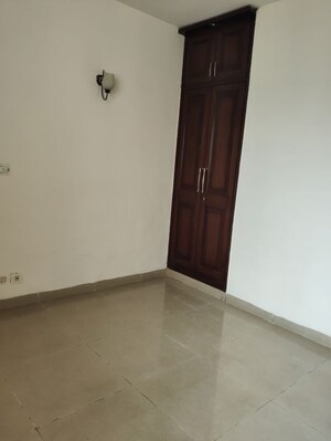 Room in 3 BHK Apartment at Eros Wembley Estate, Sector 50 – for Rent