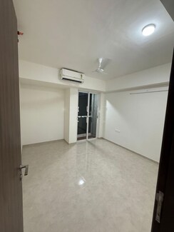 2 BHK Apartment For Rent in Indiabulls One Indiabulls