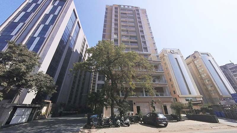 3 BHK Apartment For Rent in Takshashila More Towers