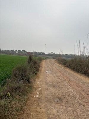  Land For Sale in Gaur Yamuna City Gaur Suites, Gaur Yamuna City