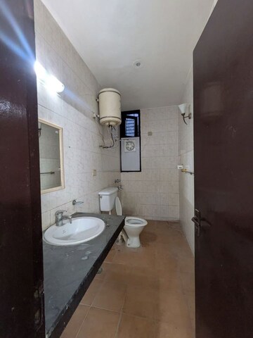Bathroom in 3 BHK Builder Floor at Empire Floors, Sector 57 – for Rent