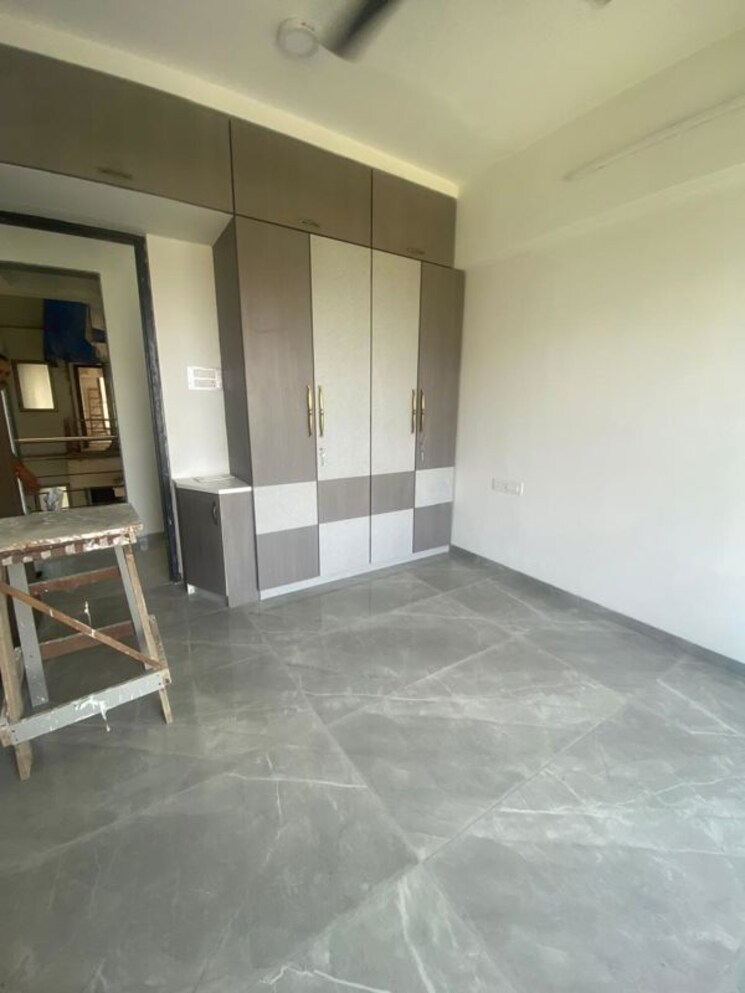 Room, chembur 3 Bedroom 1200 Sq.Ft. Apartment In Chembur Mumbai 9864519