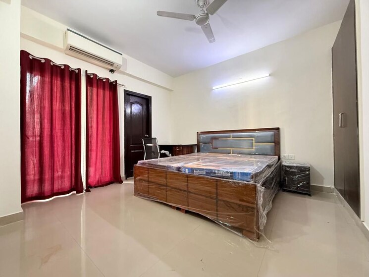 Bedroom, aims-golf-avenue-i Pg For Girls In Sector 75 9864510
