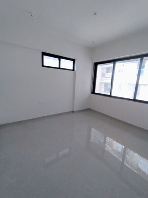 Room in 2 BHK Apartment at Om Gomati Bhuvan, Chembur – for Rent