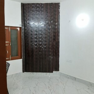 Room in 2 BHK Apartment at Omaxe R2, Sarsawan – for Rent