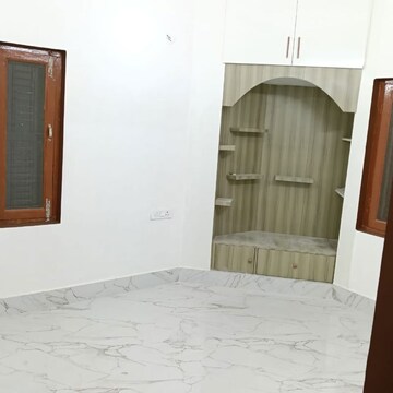 Room in 2 BHK Apartment at Omaxe R2, Sarsawan – for Rent