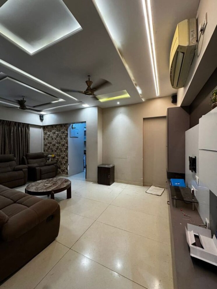 Master Bedroom, lodha-splendora 3 Bedroom 953 Sq.Ft. Apartment In Ghodbunder Road Thane 9864541