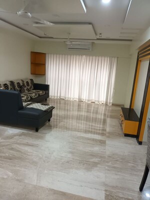 Living Room in 3 BHK Apartment at Sindhi Society, Chembur – for Rent