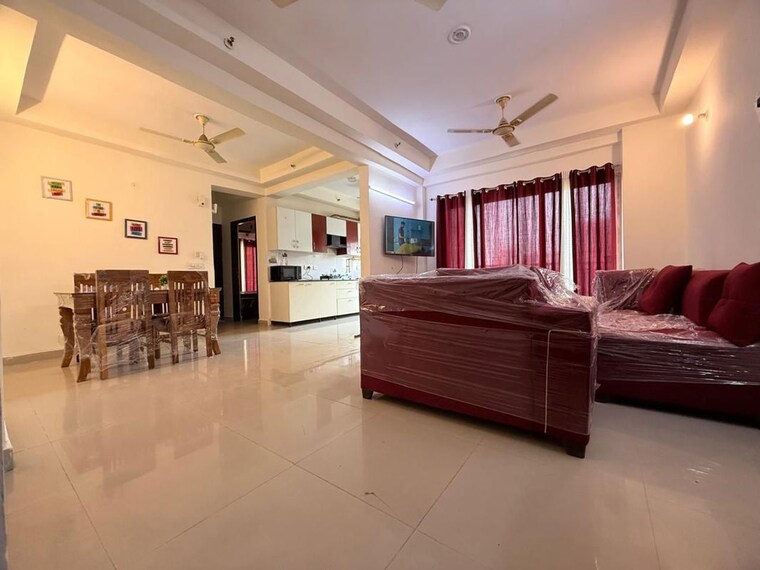 Living Room, aims-golf-avenue-i Pg For Girls In Sector 75 9864532