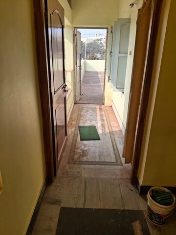 Building Lobby in 1 BHK Independent House at Damana – for Rent